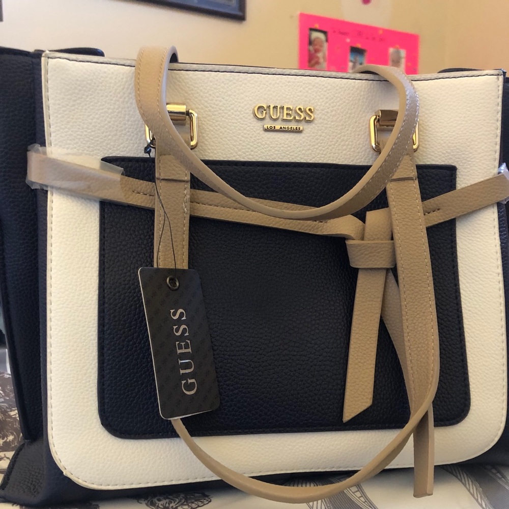 Guess purse